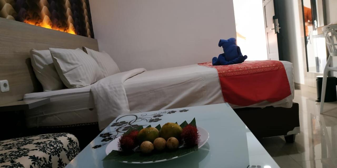 Mel'S Inn Μανάντο Εξωτερικό φωτογραφία